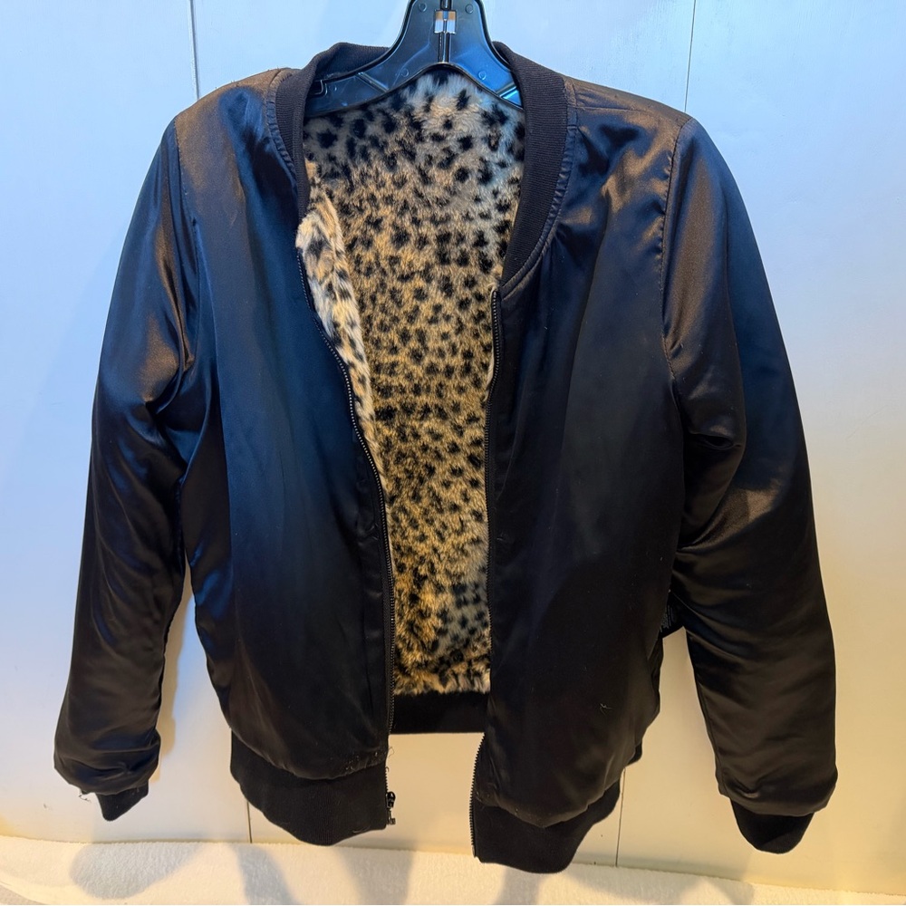 Faux Leopard Fur Bomber Jacket - Picture 6 of 9